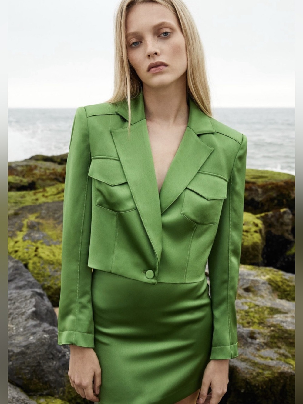 CINQ À SEPT
Ida Satin Crop Jacket size 4